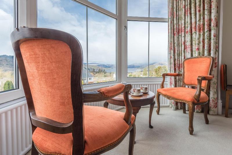 Blenheim Lodge image