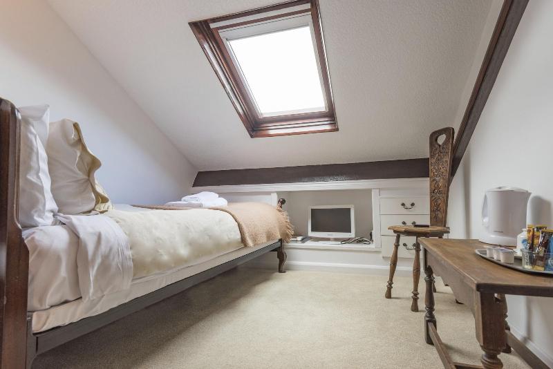 Blenheim Lodge image