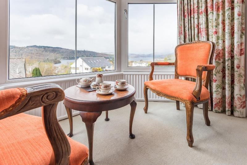 Blenheim Lodge image
