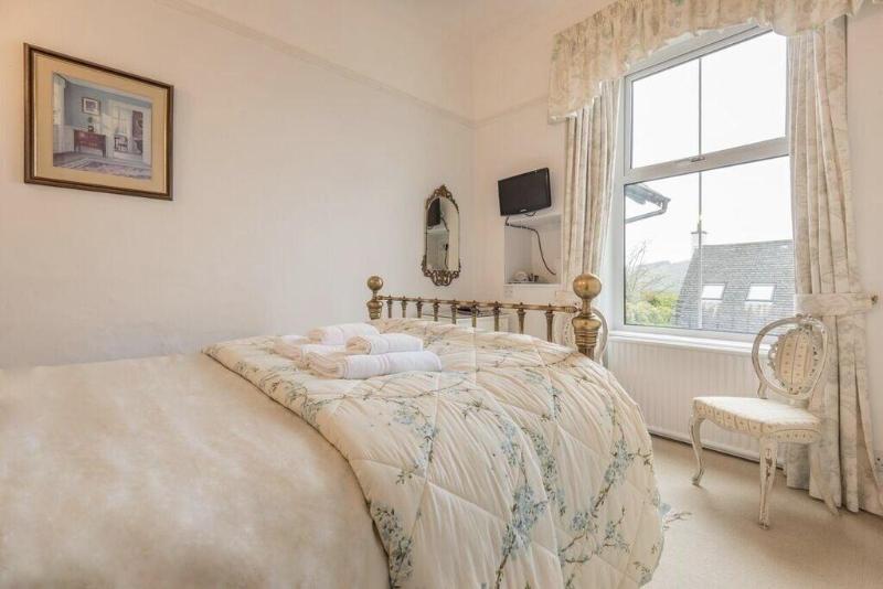 Blenheim Lodge image