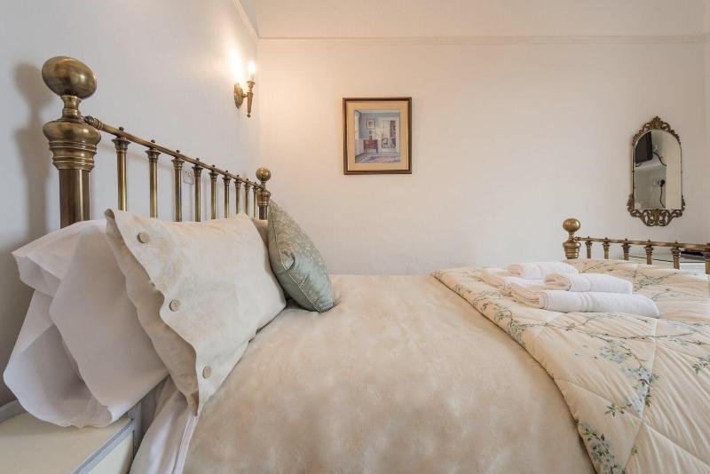 Blenheim Lodge image