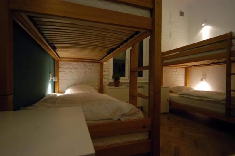 Hostel Chmielna 5 Rooms Apartments image