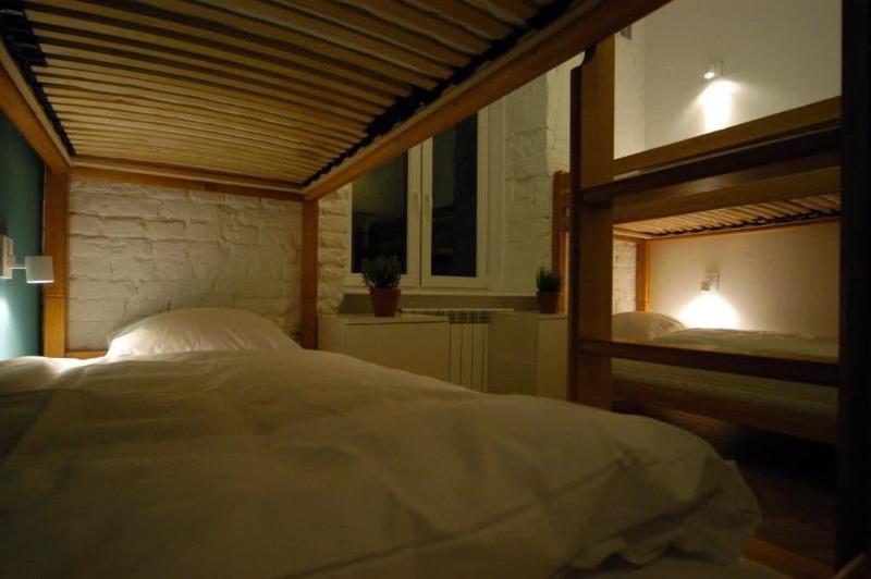 Hostel Chmielna 5 Rooms Apartments image
