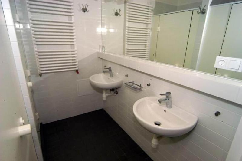 Hostel Chmielna 5 Rooms Apartments image