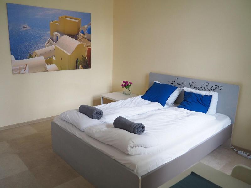Hostel Chmielna 5 Rooms Apartments image