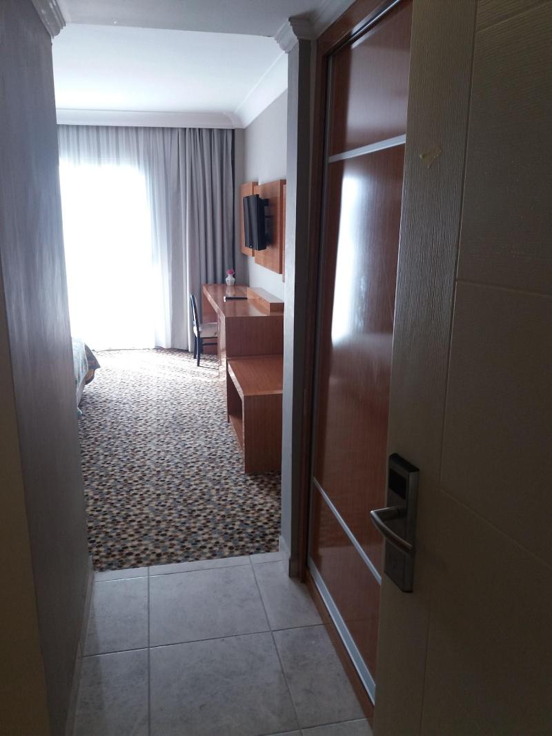 Ayma Hotel image