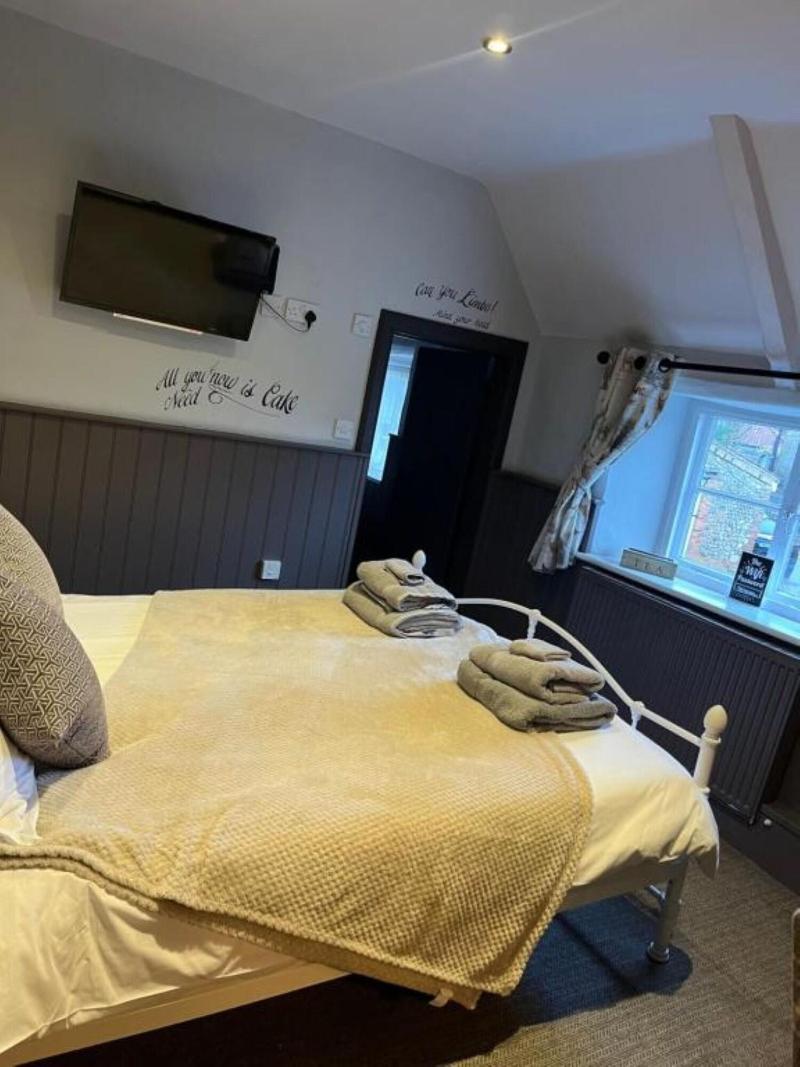 The Crown Inn image