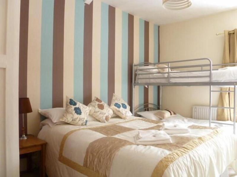 Belle Vue Hotel image