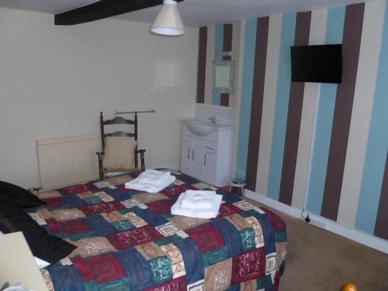 Belle Vue Hotel image