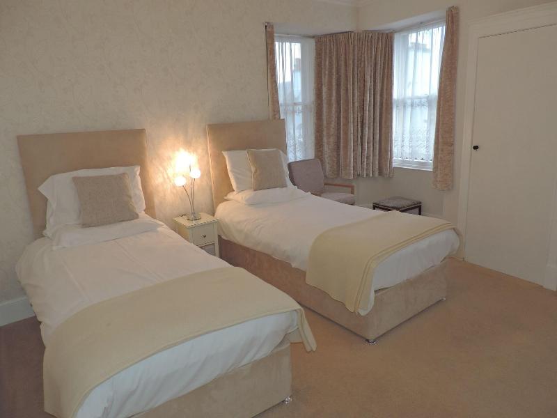 Waverley Hotel image