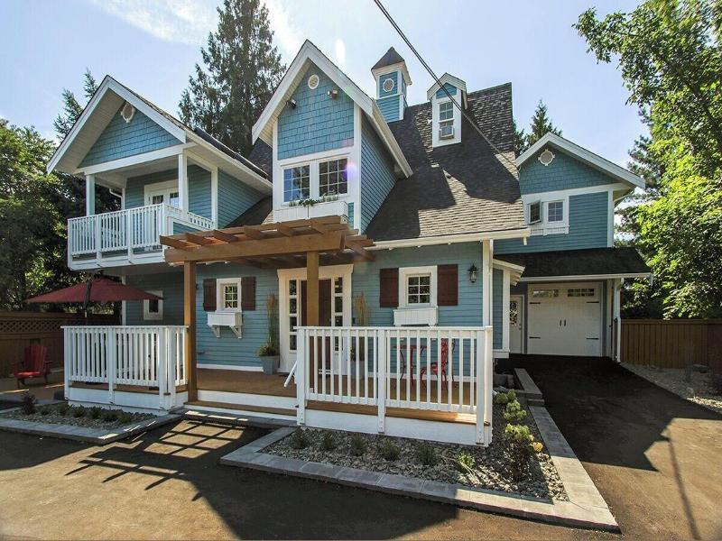 Kelowna Bed And Breakfast image