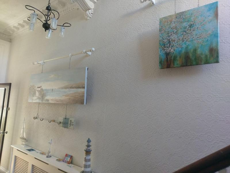 Gallery Guesthouse image