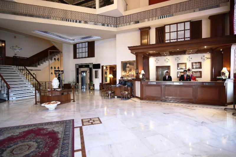 Hotel President
