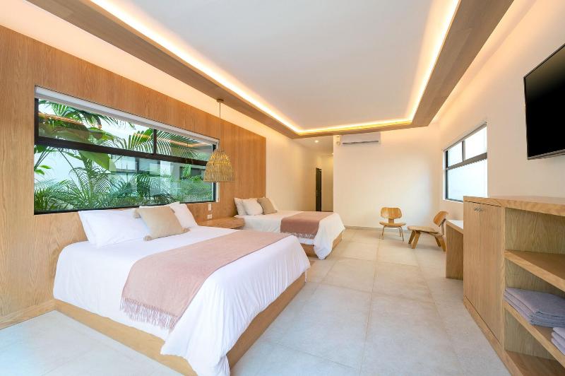 Mayan Monkey Hotel Hostel Tulum image