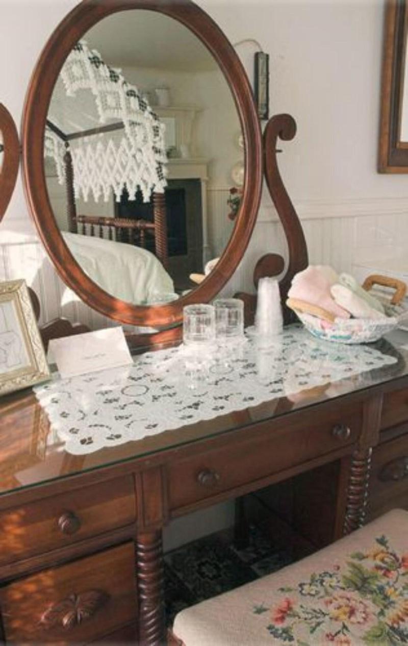 White Lace Inn image