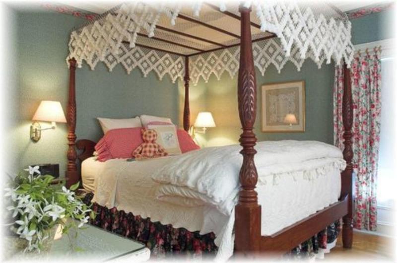 White Lace Inn image