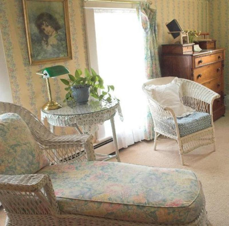 White Lace Inn image