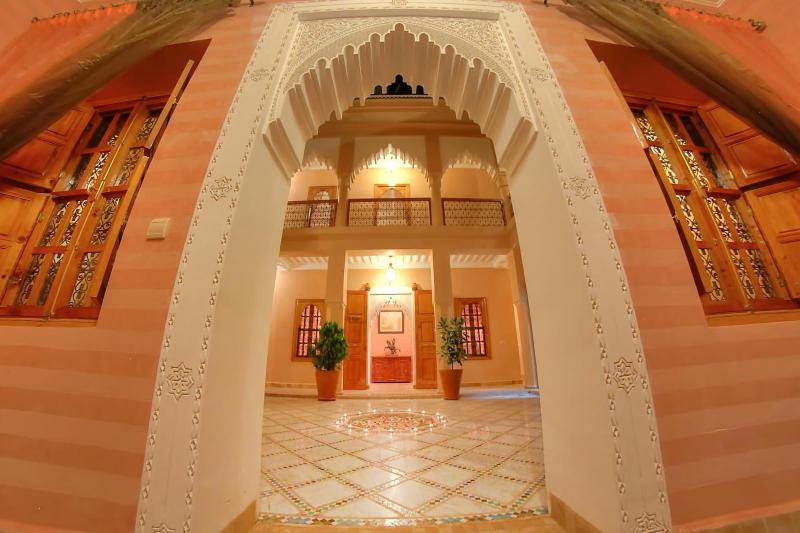 Dar Tasnime image
