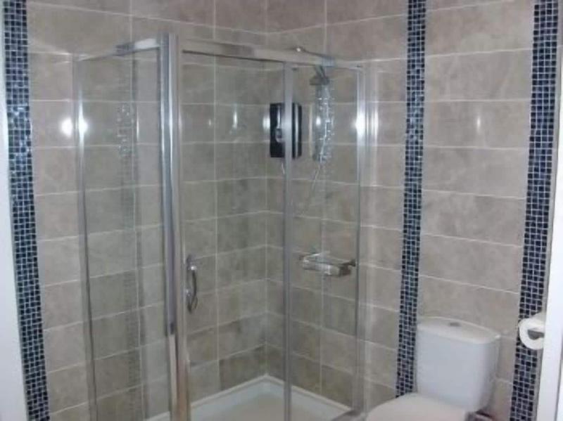 Farnham Hotel image