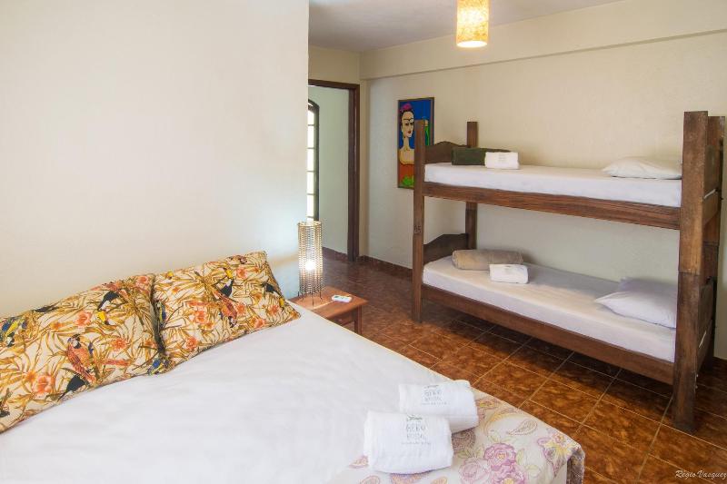 Geko Hostel Pousada Paraty image
