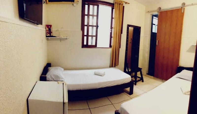 Geko Hostel Pousada Paraty image