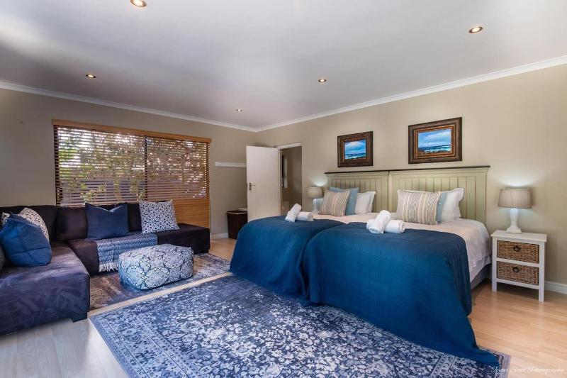 Atlantic Bay Lodge image