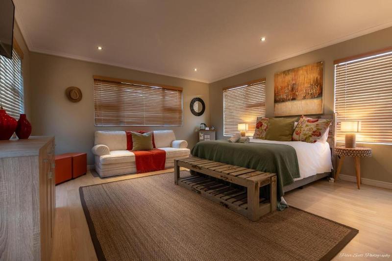 Atlantic Bay Lodge image