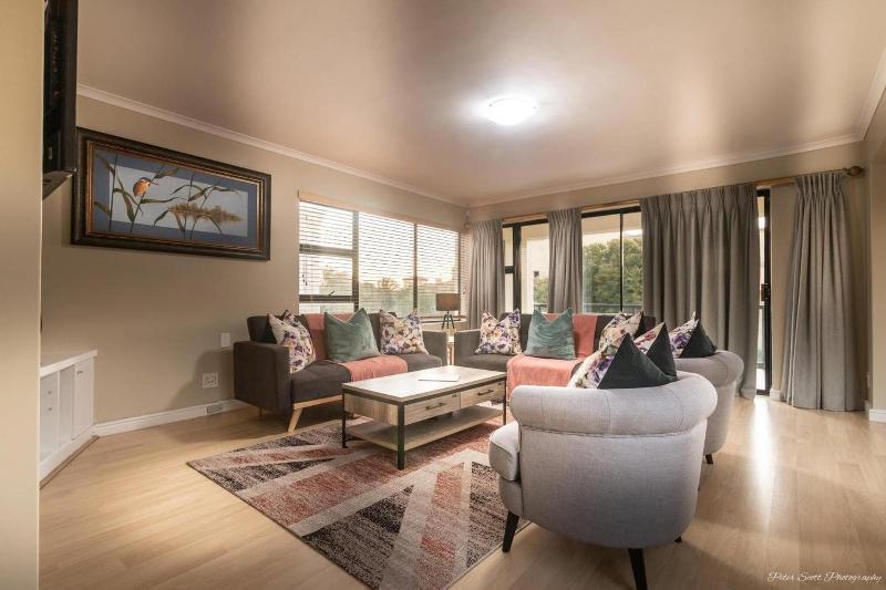 Atlantic Bay Lodge image