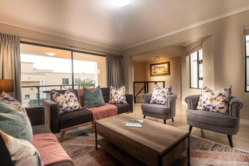 Atlantic Bay Lodge image