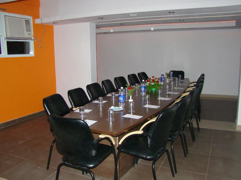 Hotel Grand Bee image