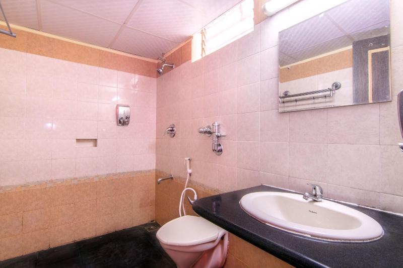 Octave Plaza Hotel image