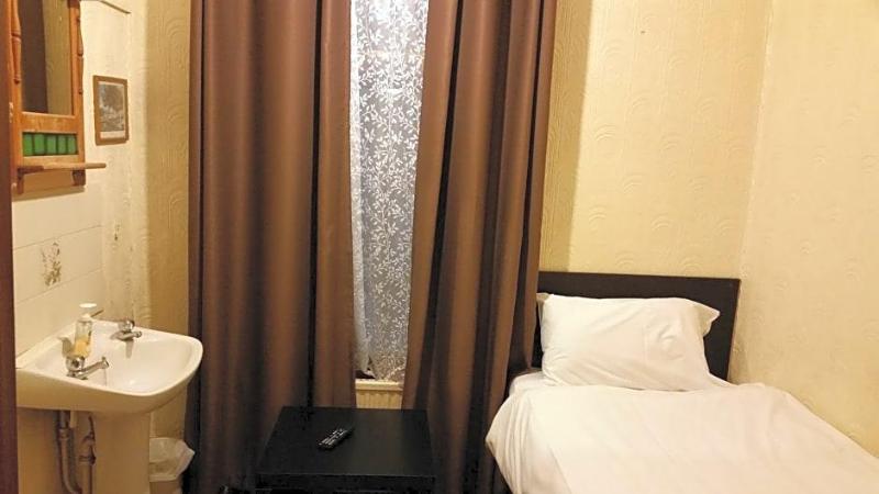 Best Inn Hotel image