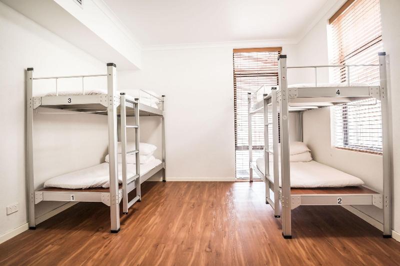 Downtown Backpackers Hostel image
