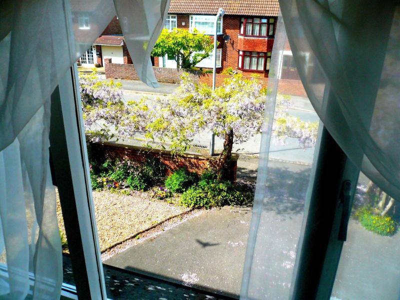 Malvern House image