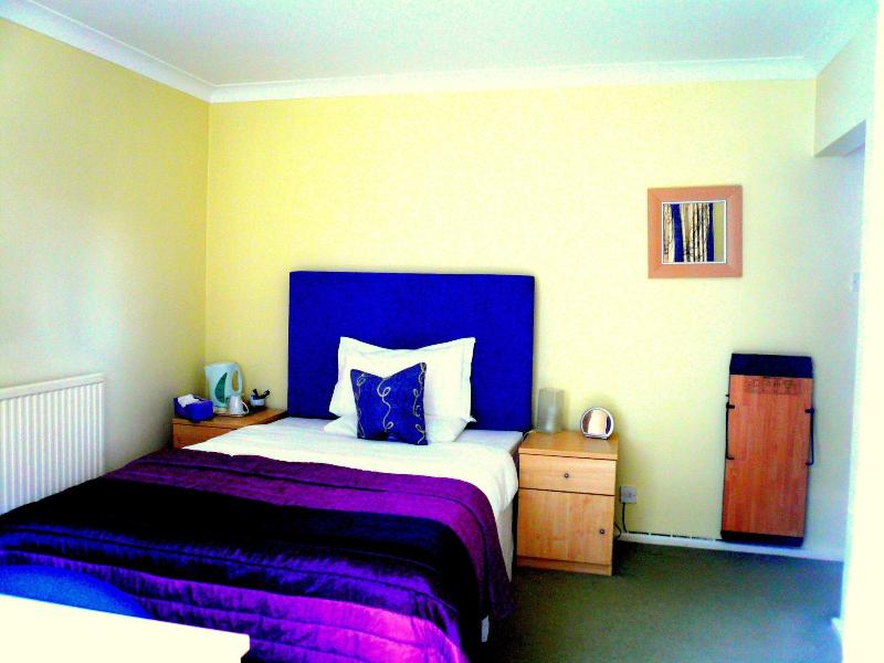 Malvern House image