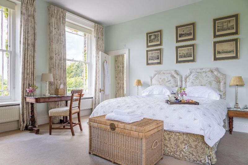Overtown Manor image