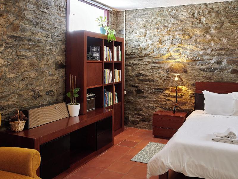 Quinta Da Estrada Winery Douro Valley image
