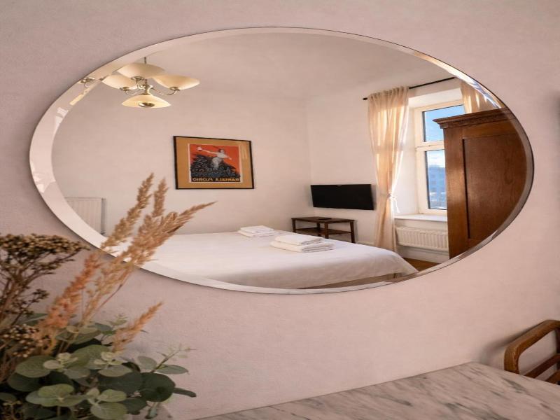 4Th Floor Bed And Breakfast image