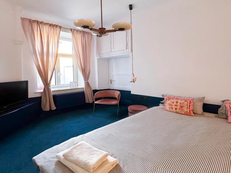 4Th Floor Bed And Breakfast image