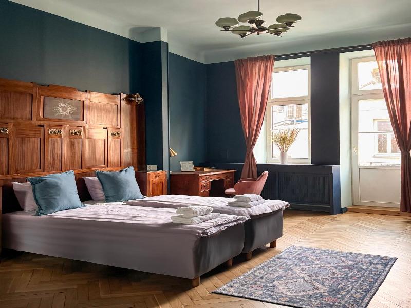 4Th Floor Bed And Breakfast image