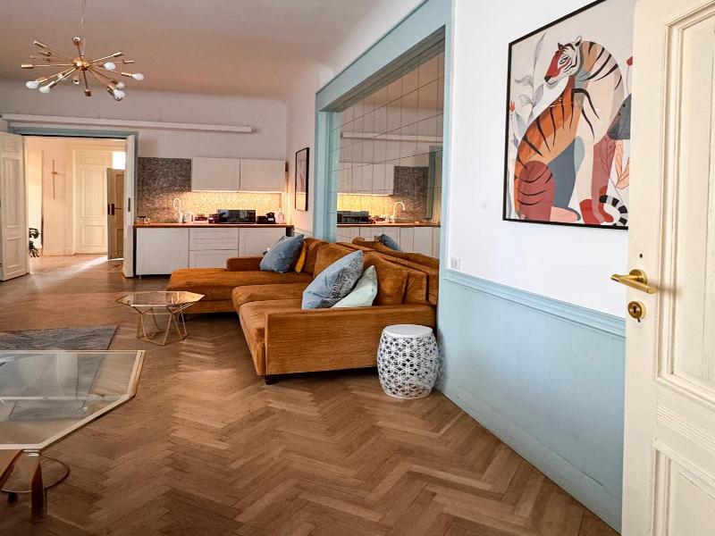 4Th Floor Bed And Breakfast image
