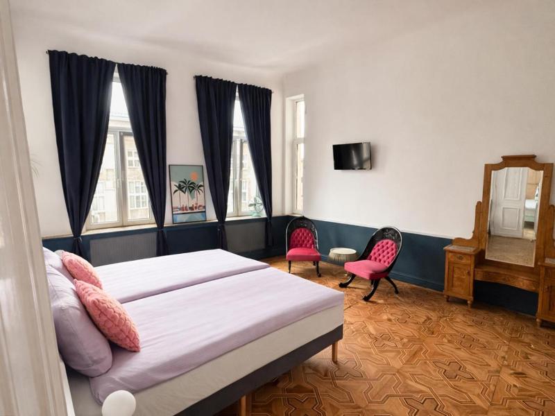 4Th Floor Bed And Breakfast image