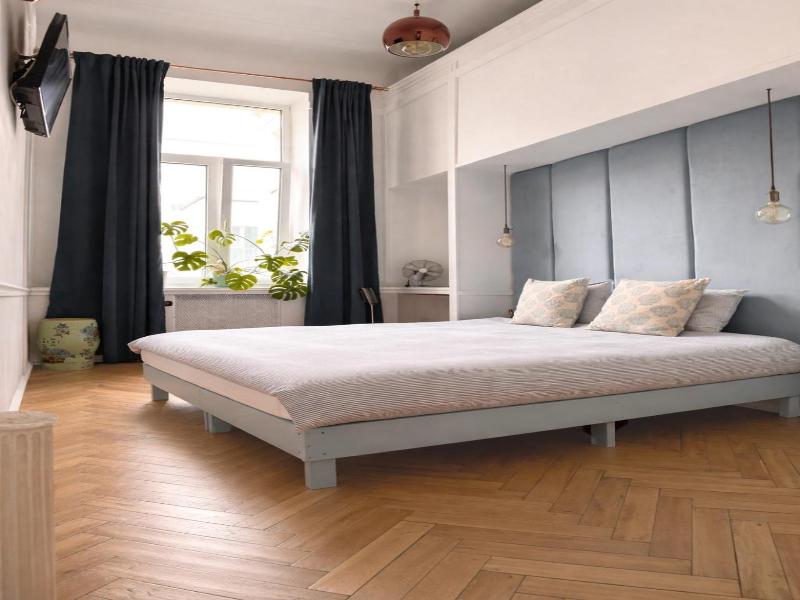4Th Floor Bed And Breakfast image