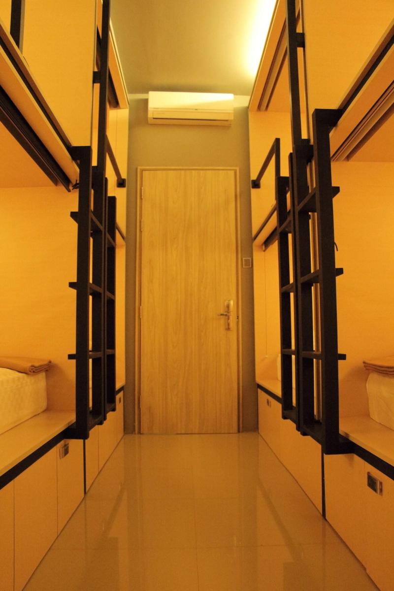 Bali Caps Hostel image
