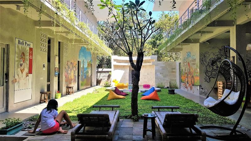 Bali Bobo Hostel image