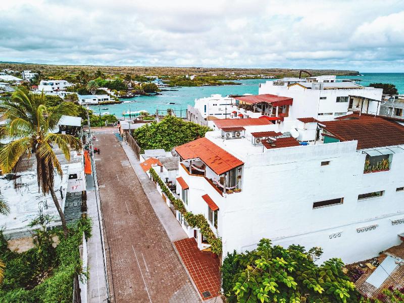 Hotel Cucuve image