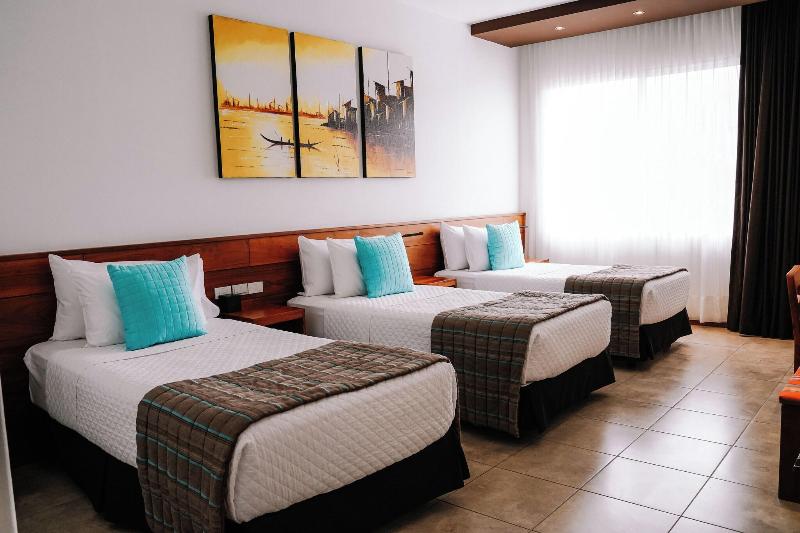 Hotel Cucuve image