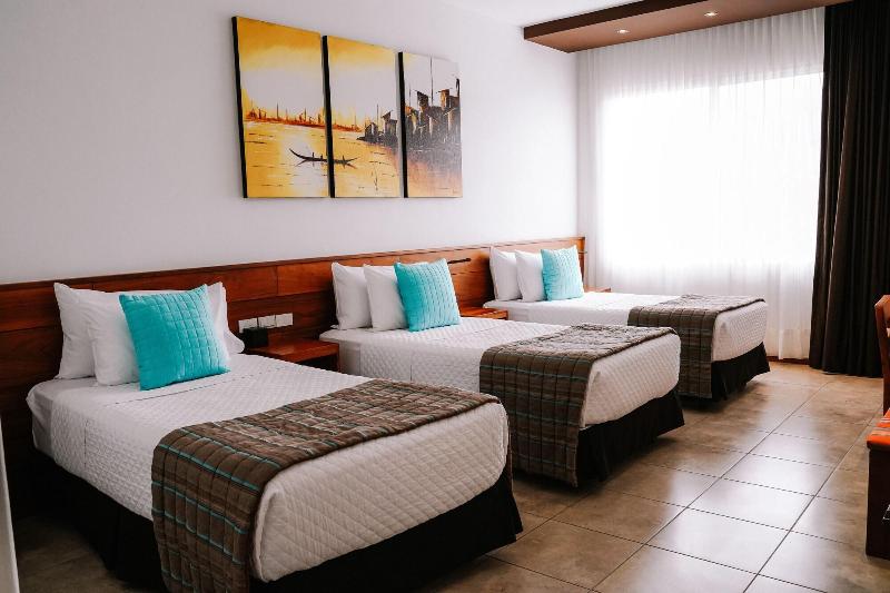 Hotel Cucuve image