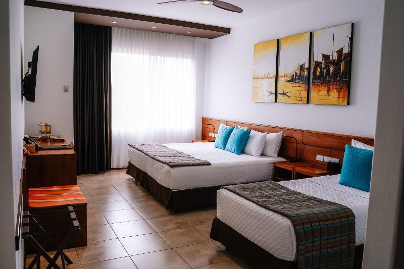 Hotel Cucuve image