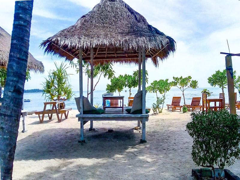 Salili Bungalows
